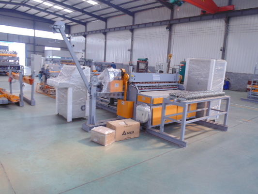Sistema di Mesh Making Machine With Servo del cavo di pollo di controllo numerico 4000mm