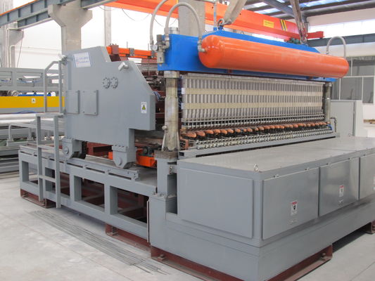 Larghezza ad alta frequenza 3000mm Mesh Welding Machine For 6mm