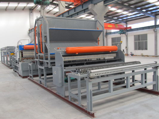Multi macchina automatica della saldatura a punti del punto di lunghezza 6000mm per la rete metallica